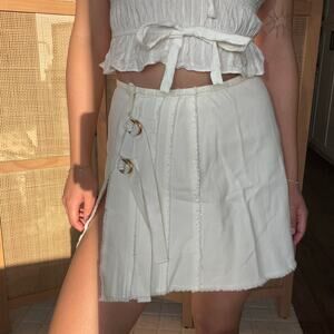 Are you am I Kolten skirt white denim with buckle size 4